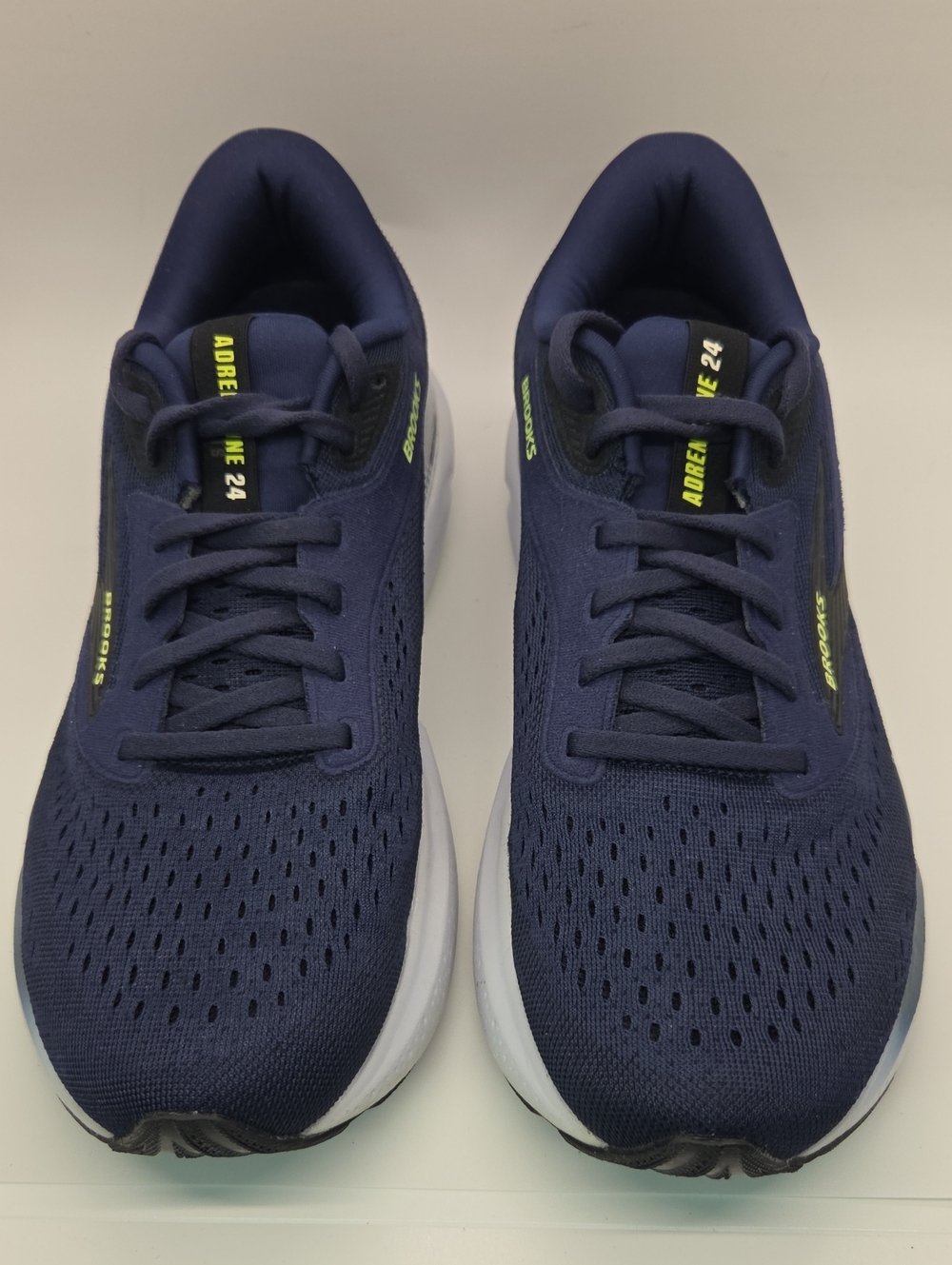Brooks Adrenaline 24 GTS Mens 8M